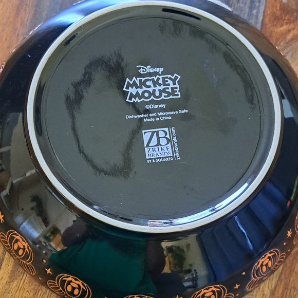 Disney Mickey pumpkin bowl/dish - Picture 5 of 5